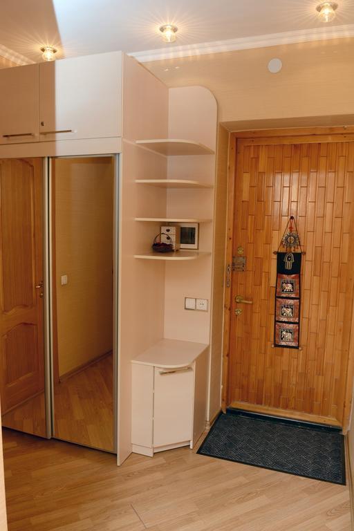 Golden Dragon Aparthotel 비슈케크 외부 사진