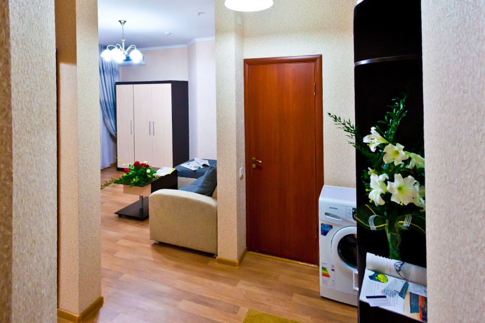 Golden Dragon Aparthotel 비슈케크 외부 사진