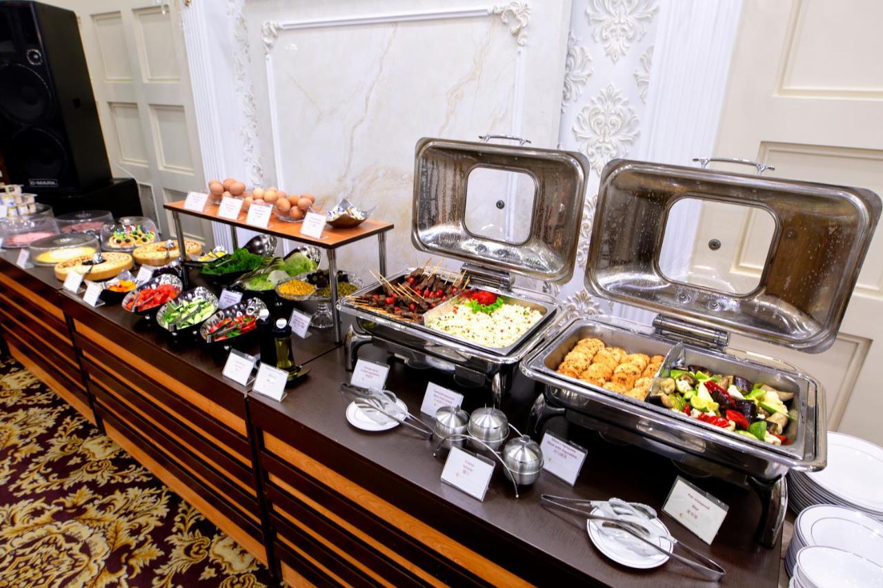 Golden Dragon Aparthotel 비슈케크 외부 사진